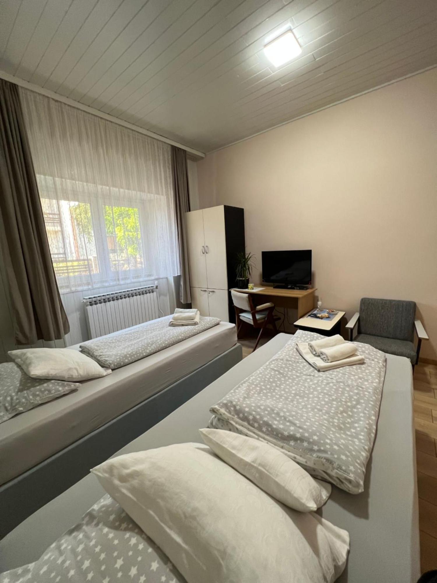 Bezdan Guesthouse Bagian luar foto