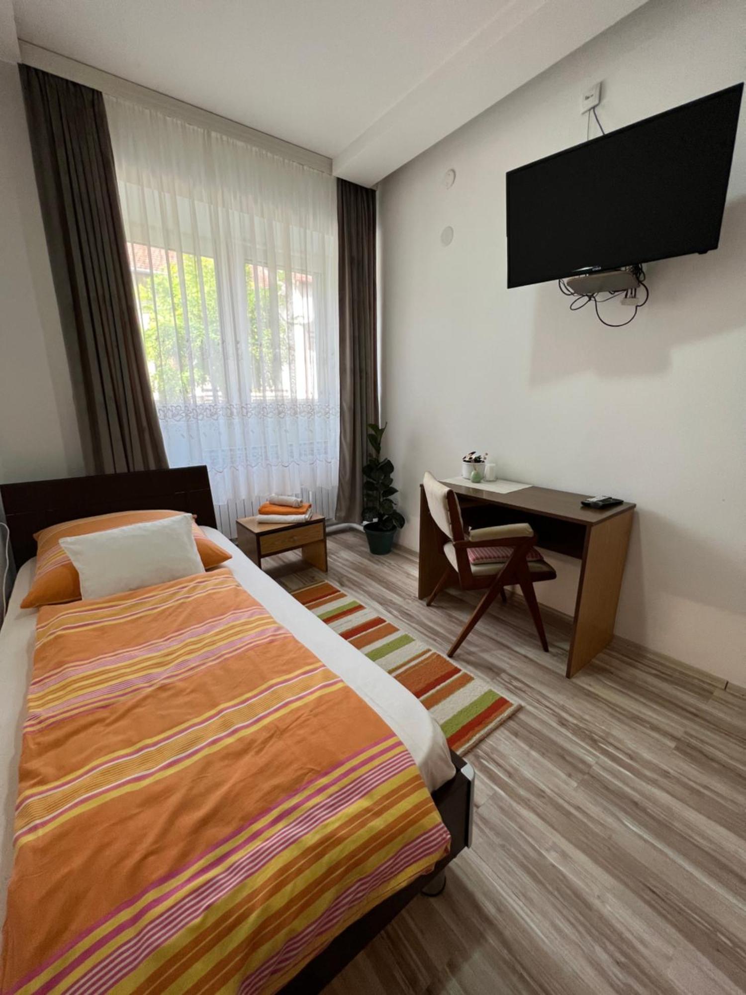 Bezdan Guesthouse Bagian luar foto