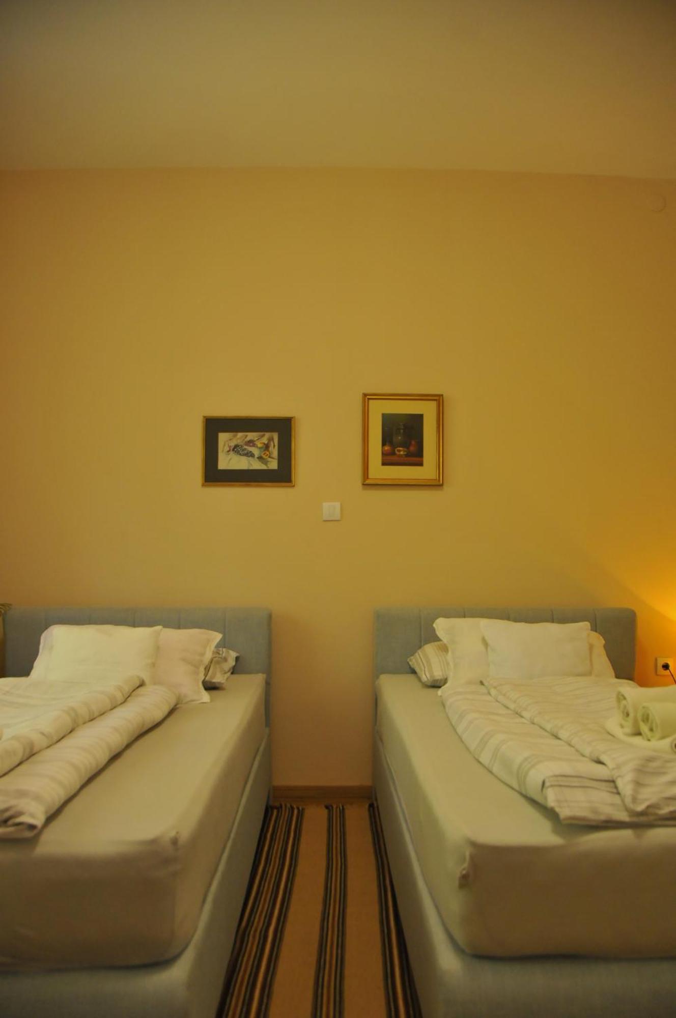 Bezdan Guesthouse Bagian luar foto