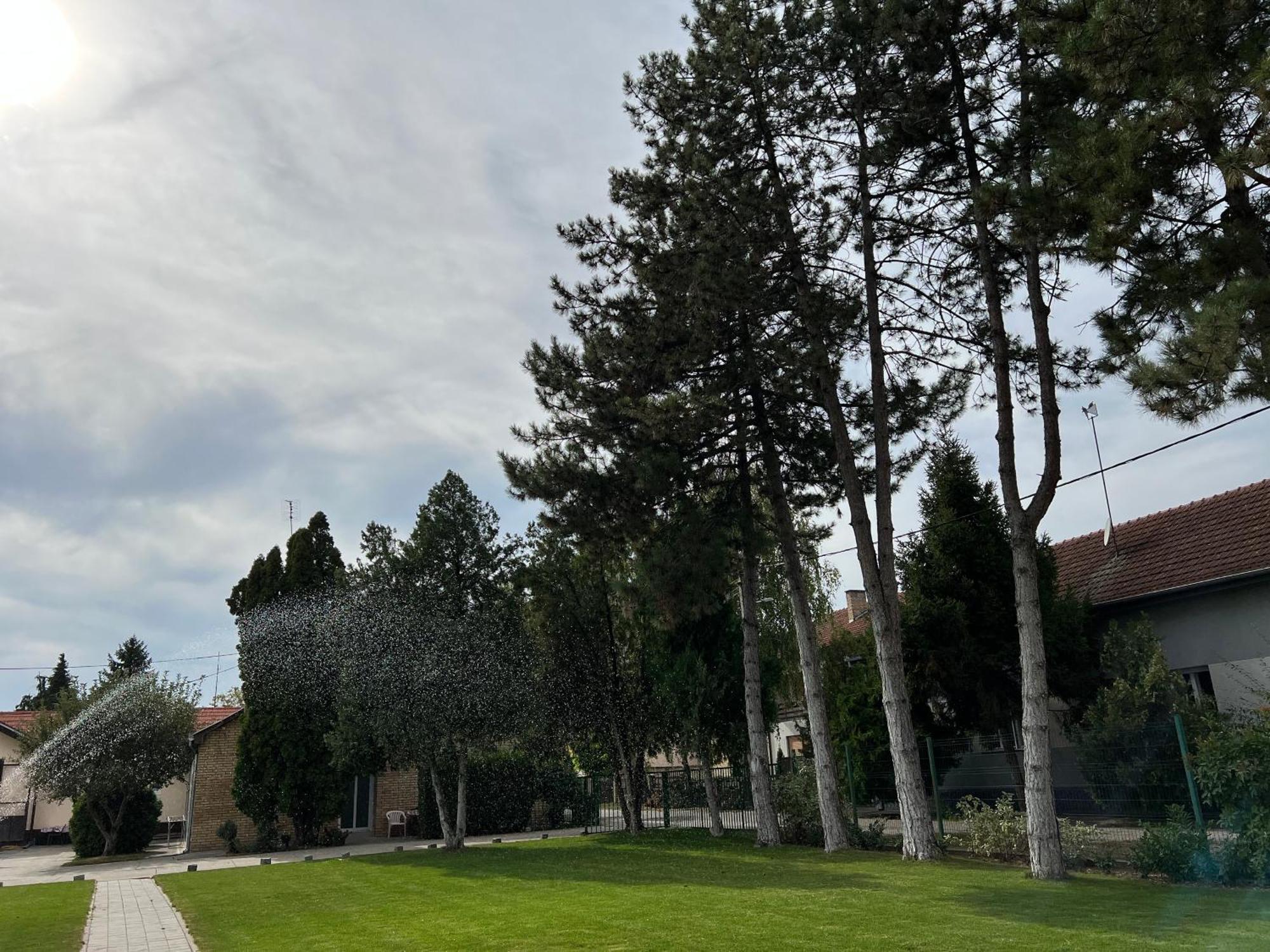 Bezdan Guesthouse Bagian luar foto